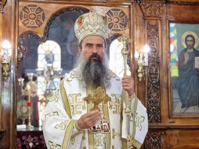 Започват тържествените богослужения за Рождество Христово