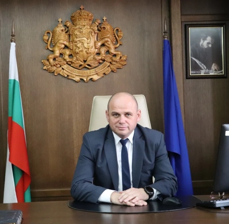 Поздрав от Стойчо Баненски кмет на Община Банско по повод Коледните празници и посрещане на Новата 2026-та Година