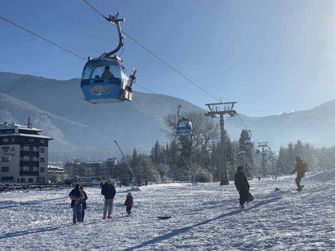 Искат 250 евро за нощувка в Банско, новата валута улеснява хотелите и чужденците