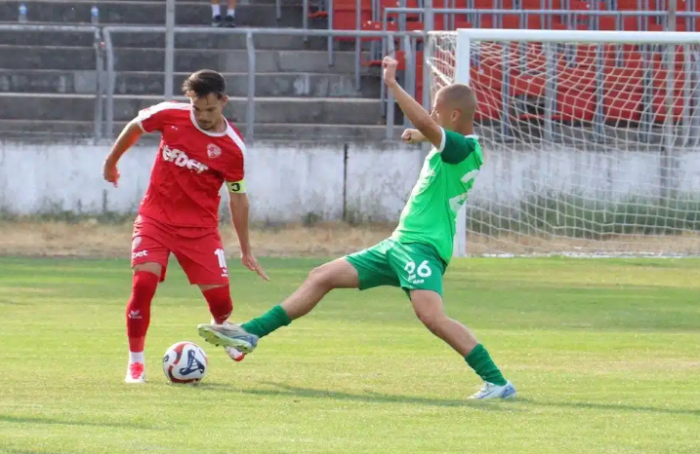 Завръщането на Жоро Рошков постави начало на зимната селекция във ФК Банско