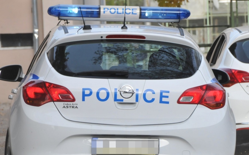 Кюстендилец бе спипан с фалшива гръцка книжка в Радомирско