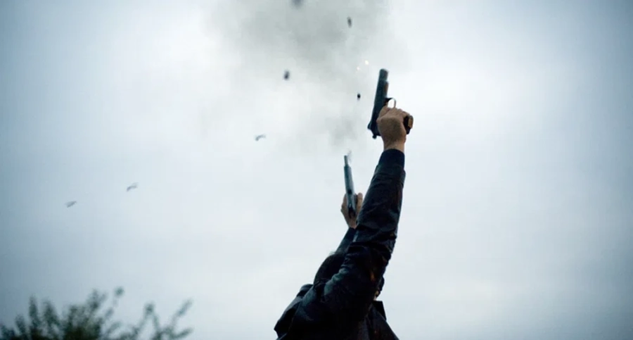 Пет месеца затвор за дупничанин, изстрелял 15 патрона край паметника на Васил Левски