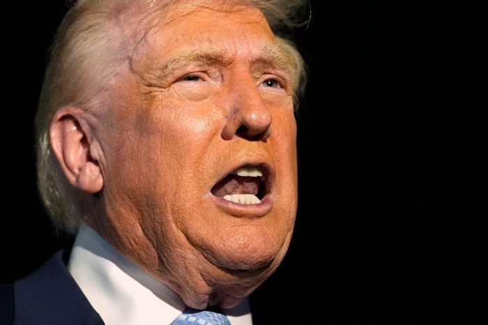 Тръмп публикува своя снимка като и. д. президент на Венецуела