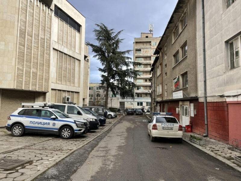 Задържаха 20-годишен дупничанин за закана към познат