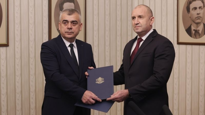 АПС върна третия мандат. Радев: Отиваме на избори