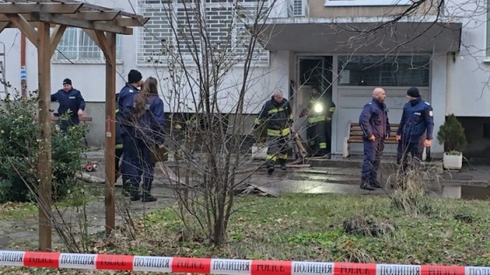 Три жени загинаха при пожар в София