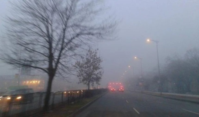 Облачно и мъгливо на много места, слънце в планините