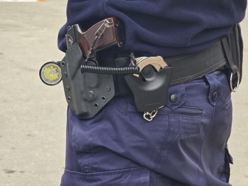 Полицията в Перник търси 15 физически дееспособни лица за държавна служба