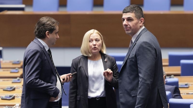 КС да се произнесе противоконституционно ли е участието ни в \'\'Съвета за мир\'\' на Тръмп, настоява ДБ