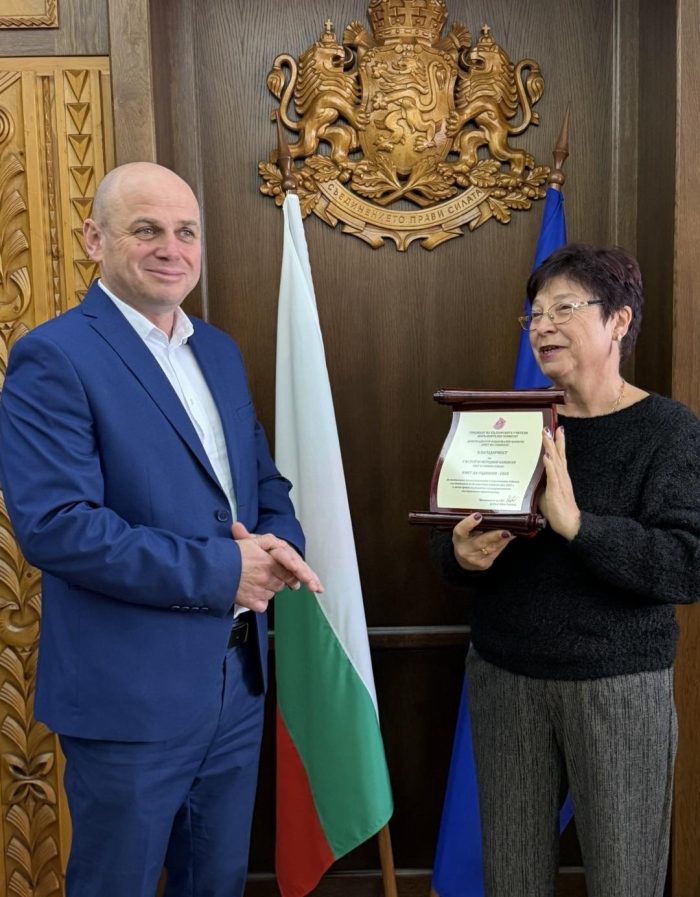 Стойчо Баненски бе избран за „Кмет на годината 2025“ от Синдиката на българските учители