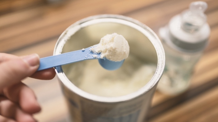 ЕС затяга изискванията за адаптираните млека за бебета