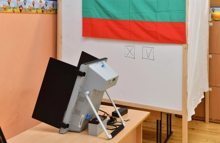Правната комисия гласува на второ четене броя на секциите за гласуване извън ЕС