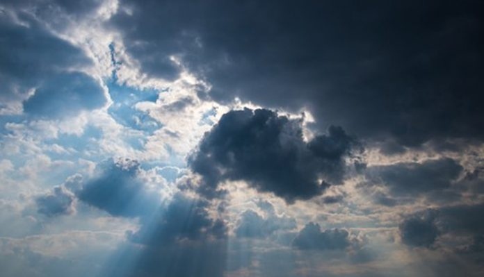 Над Югозападна България облачността ще се разкъса: В котловините ще е мъгливо