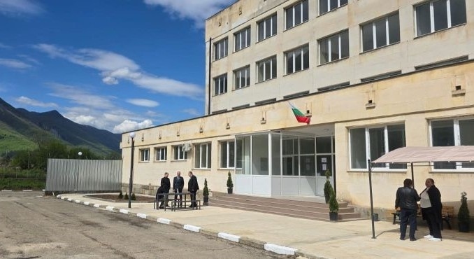 Затворник от общежитието в Самораново пострада при трудова злополука