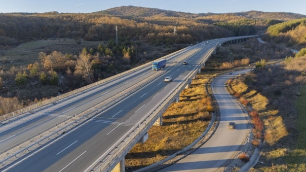 Променят движението по магистрала \