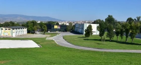 След връщането на имота, кметът на Благоевград:  Делата за парк „Македония“ са прекратени