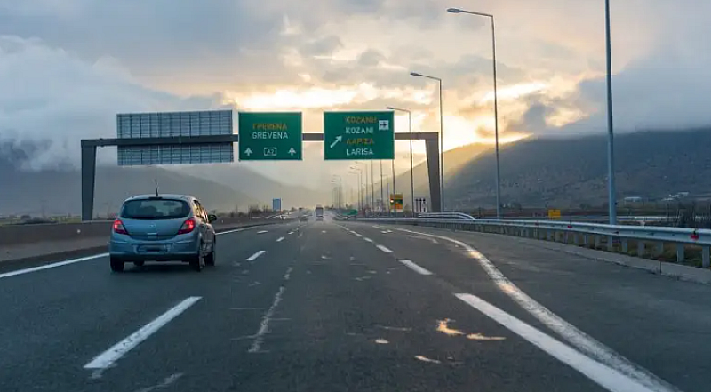 Гърция въведе извънредни мерки, спира камионите по ключови магистрали