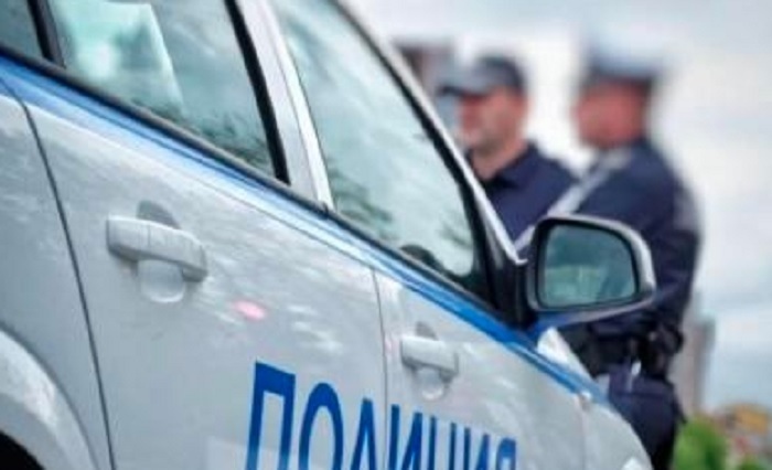 Петричанин без книжка подкара  БМВ с чужди табели