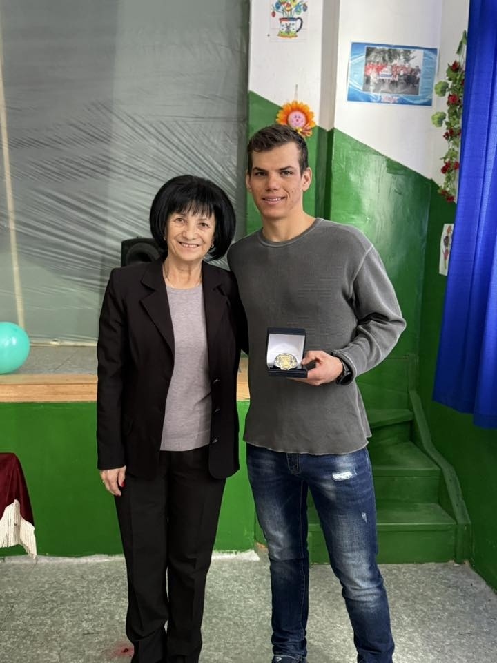 Гордост за Самоков! Наградиха Марио Матиканов  с почетен плакет за участието му в Олимпиадата