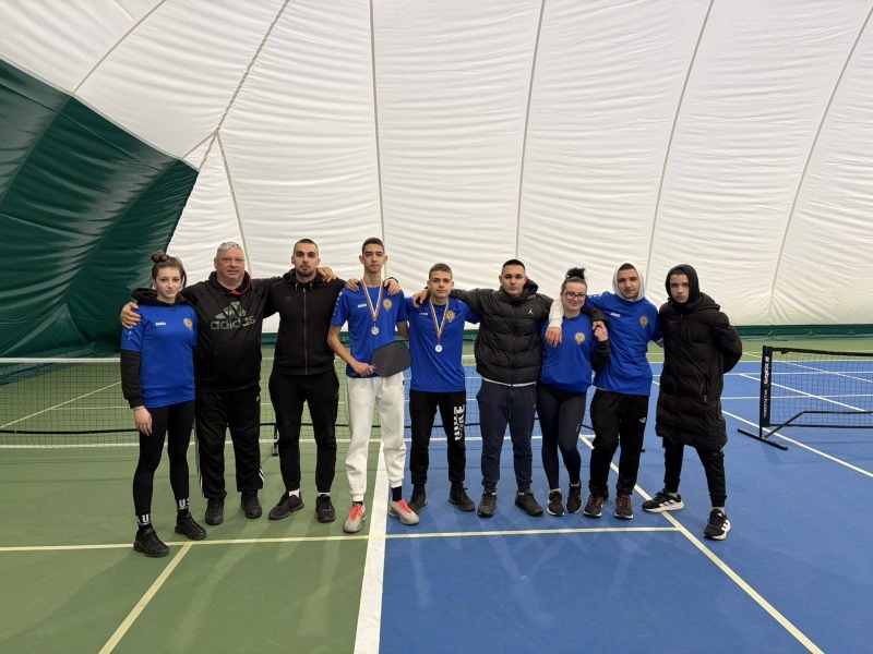 Сребро за ученици от ПГОСУ „Св. Иван Рилски“ – Дупница на национален турнир по пикълбол