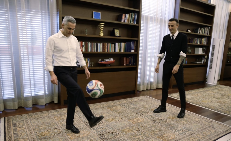 Благоевградската звезда Димитър Бербатов стана съветник на премиера Гюров по въпросите на младежта и спорта