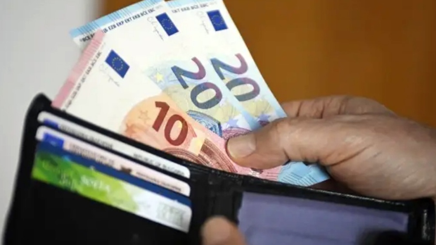 Шоковите фактури за ток продължават: Заведение получи сметка от 3 937 евро, фабрика – 40 000