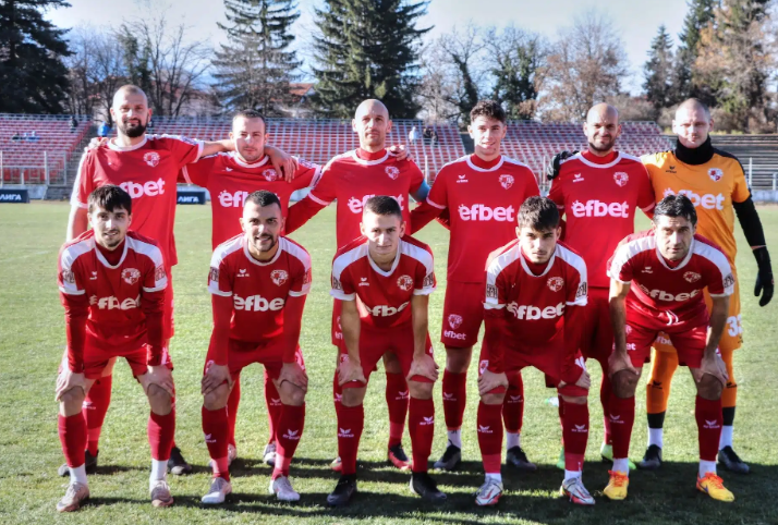 С обновен състав ФК Банско очаква първия си официален мач за 2026 г.