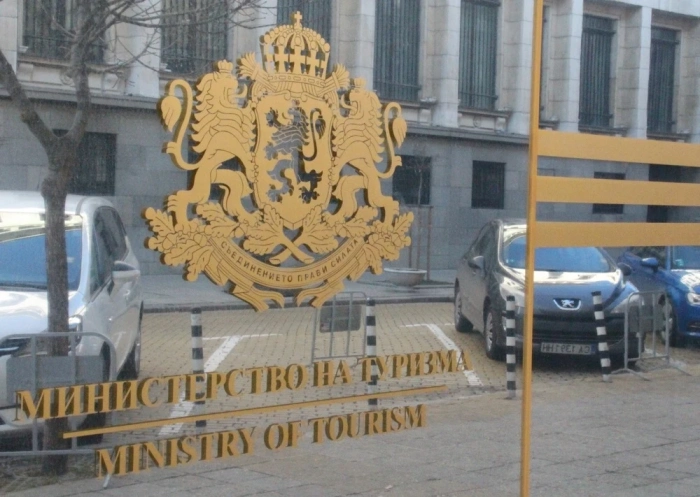  Министерство на туризма е в постоянен контакт с туроператорите, които оперират в региона на Близкия изток