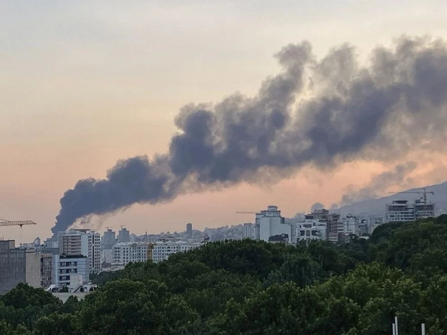 Израелската армия атакува едновременно столиците на Иран и Ливан