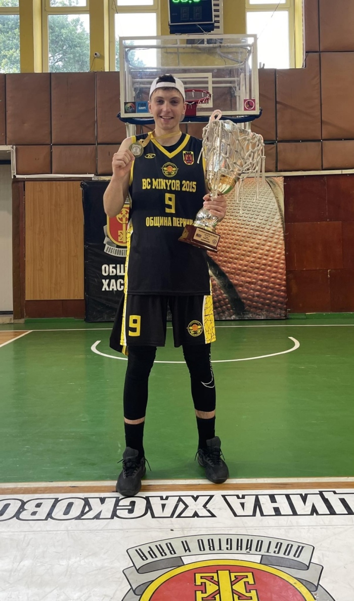 Миньор 2015 обяви раздяла с Константин Паисиев след почти 3 сезона