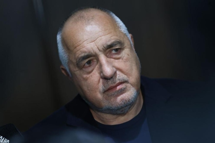 Борисов: Румен Радев го играе малко като цар