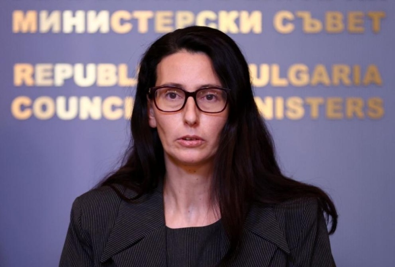 След указ на Йотова: Ангелина Бонева вече не е министър на регионалното развитие
