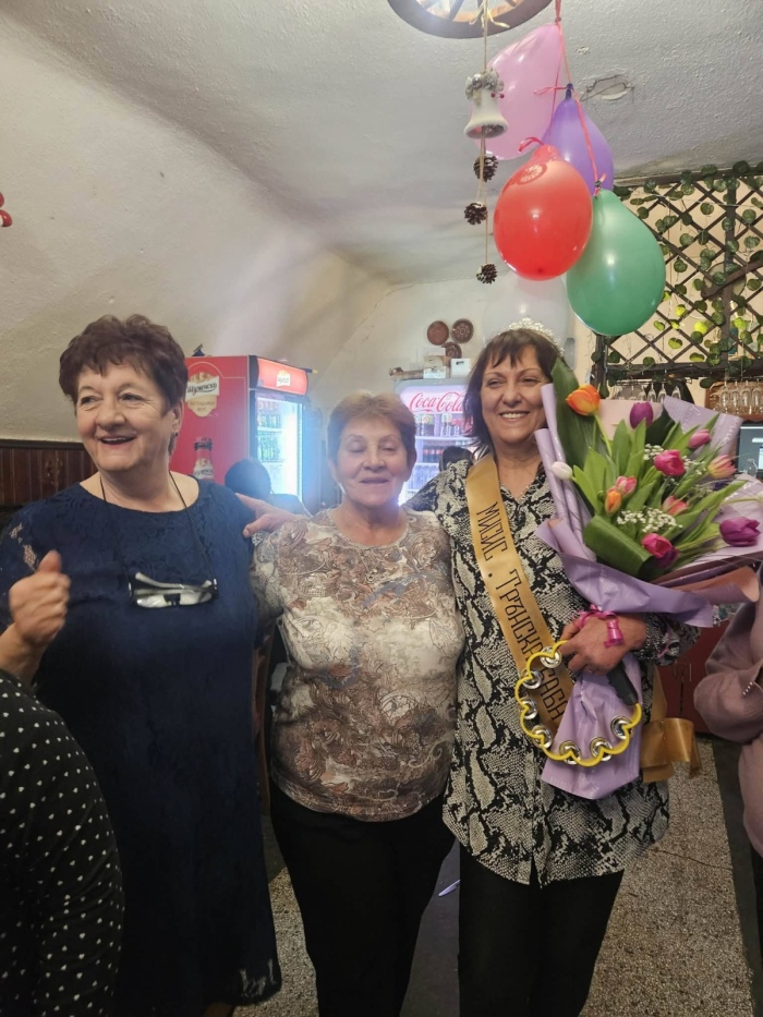 Избраха Валентина Матеева за „Мисис Баба 2026“ в Трън