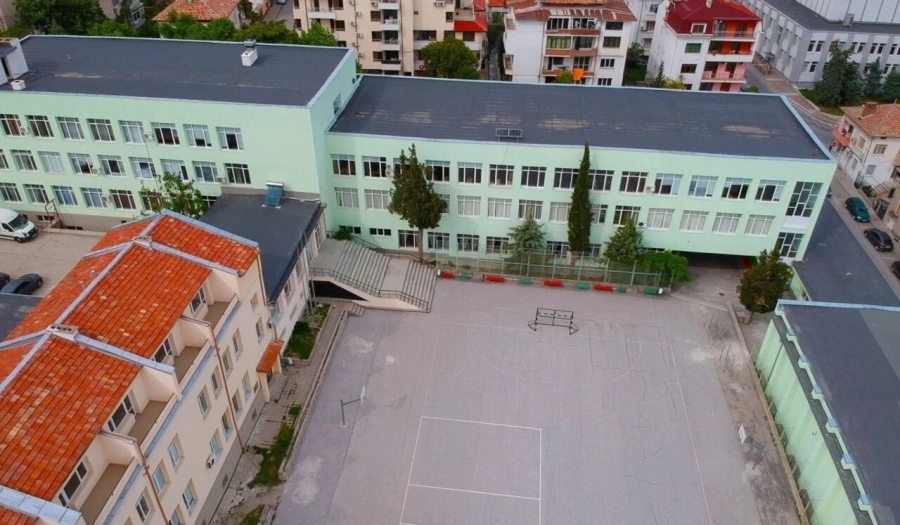 Двойна такса смет за Земеделската гимназия в Сандански