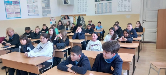 Тренинг за справяне с гнева събра ученици от Добринище и с. Места