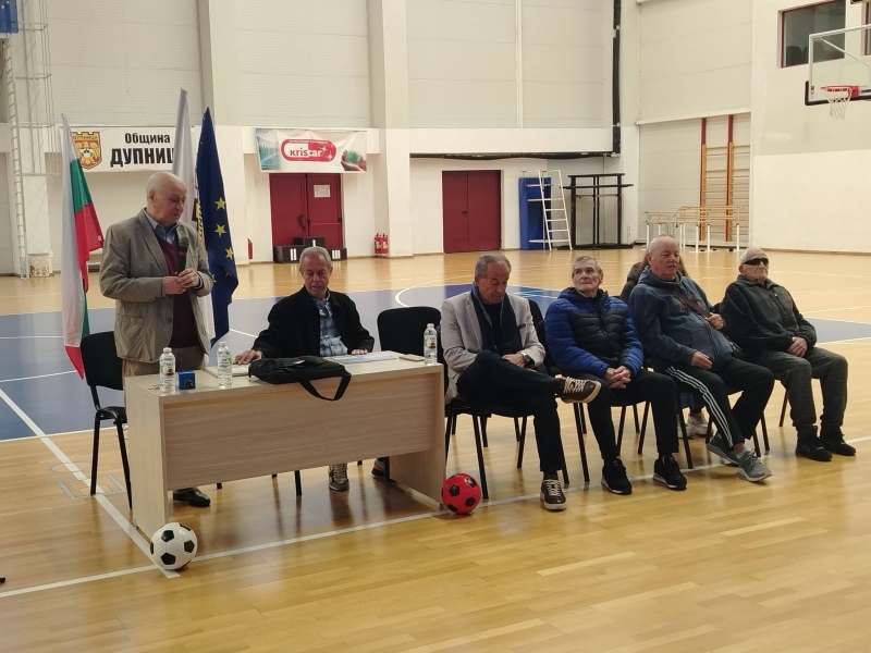 Дупница си припомни за победите над Байерн и Алекс Фъргюсън