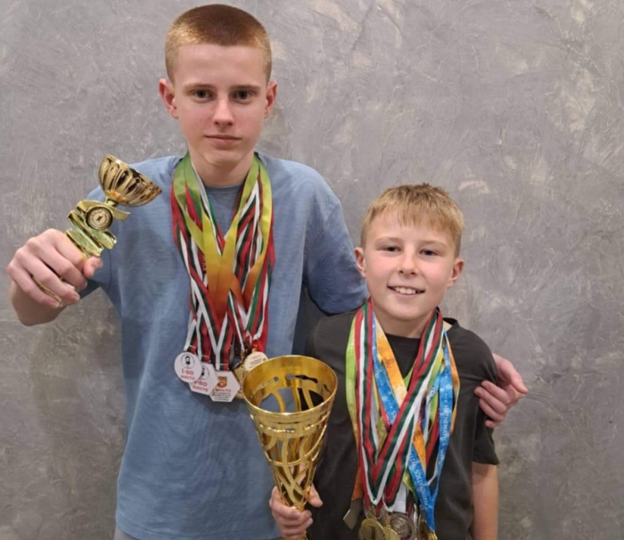 Братя Китови от Дупница и математиката, която ги води към големия успех