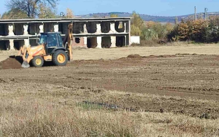 Ремонтът на игрище „Шмиргела“ за близо 850 хил. евро: Две фирми от София се борят за поръчката