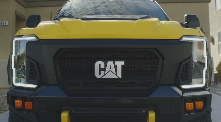 Производител на багери представи първия си пикап 