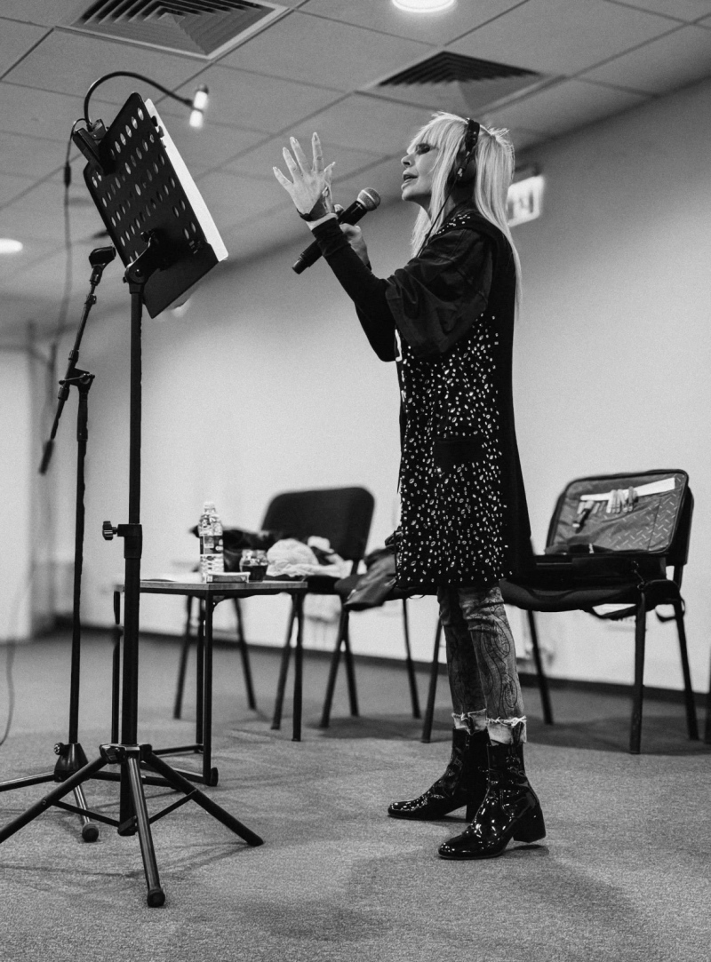 Лили Иванова поставя началото на националното си турне от Благоевград, готви голяма изненада