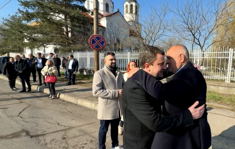 Лидерът на ГЕРБ в Перник: Няма да позволя на Копринков и Радев да говорят за модел “Борисов-Пеевски“ – такъв няма!