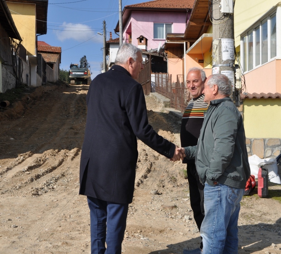 Община Разлог обновява 19 улици: Бачево и градът вече са в ремонт