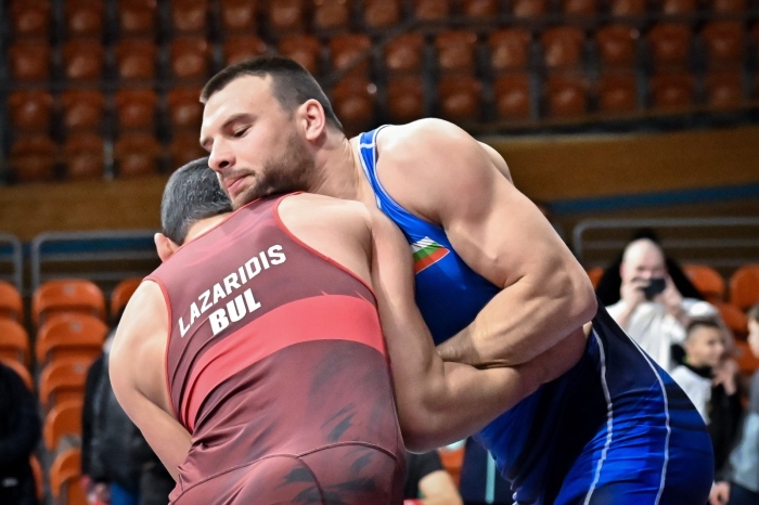 Милов с послание към федерацията след златото: Надявам се да имам шанс да представя България на Европейското