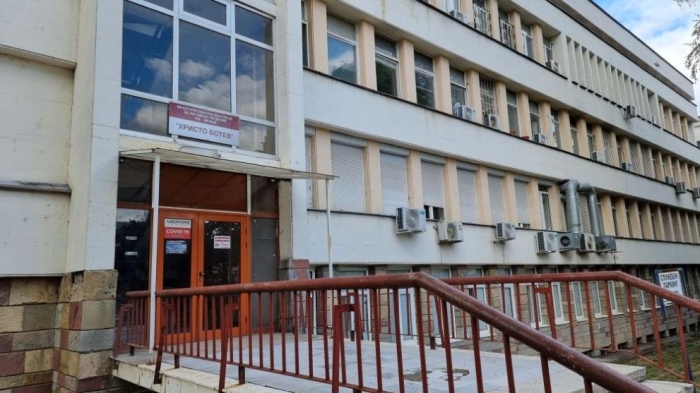 Над 30 медици напуснаха врачанската болница, задействан е кризисен план