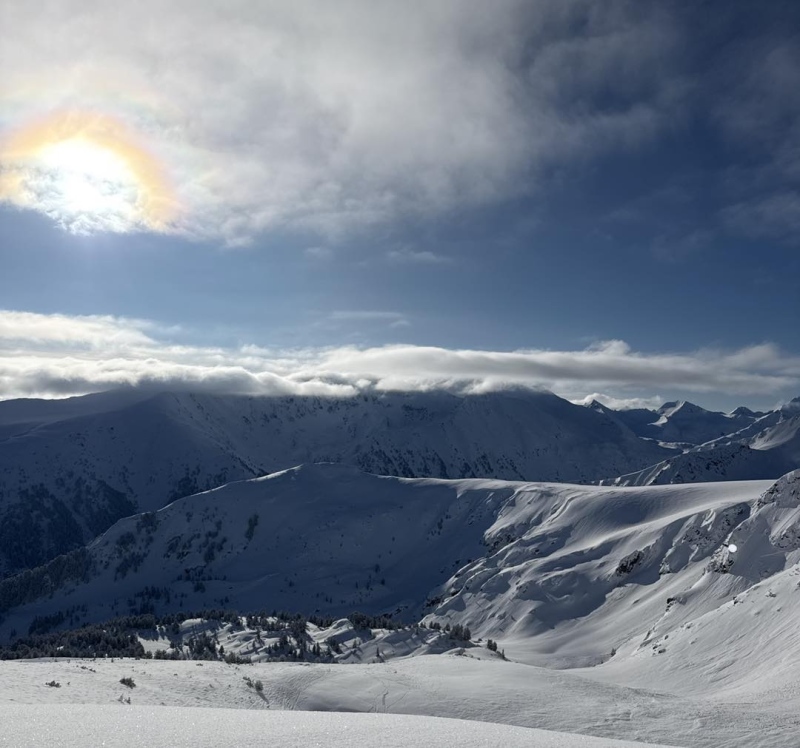 Лавинната опасност в Пирин и Седемте рилски езера остава висока