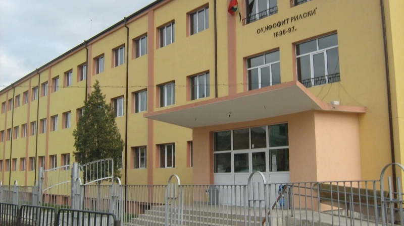 Родител алармира за високи цени в лавката на ОУ \