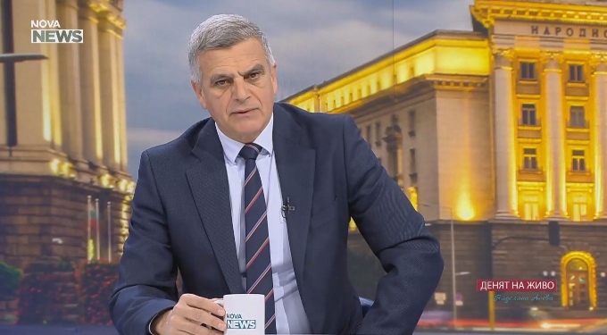 Стефан Янев: Служебната власт няма право на знакови посещения