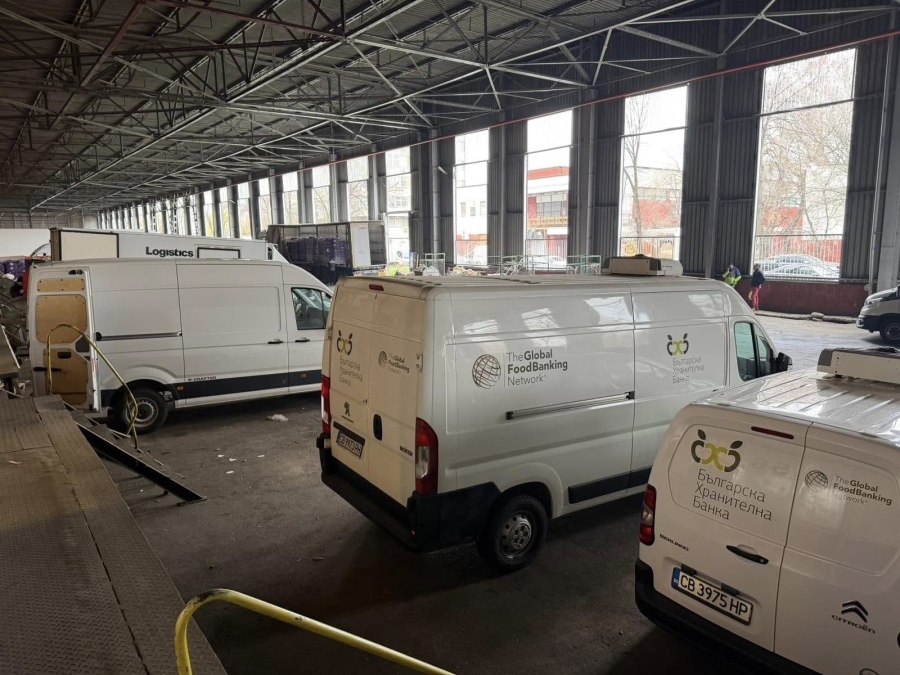 Подкрепа за деца и възрастни! Българската хранителна банка подпомага Самоков с доставки