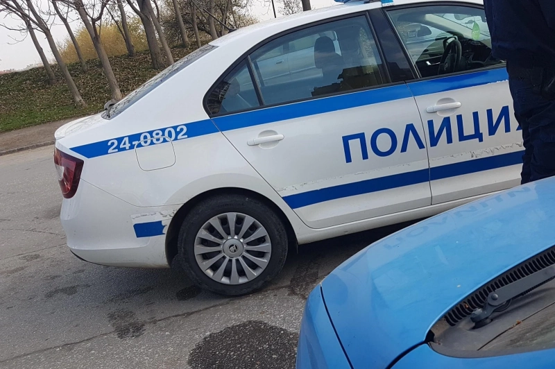 Мъжът, блъснал полицай край Белица и избягал, остава в ареста: Изплува връзка със Симона Лулеова