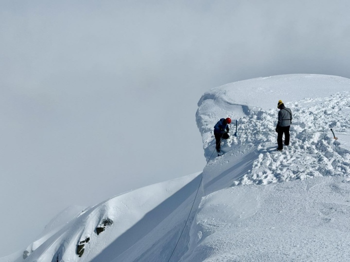 Без риск в снега: Лавинната асоциация вече наблюдава Рила, Пирин и Витоша едновременно